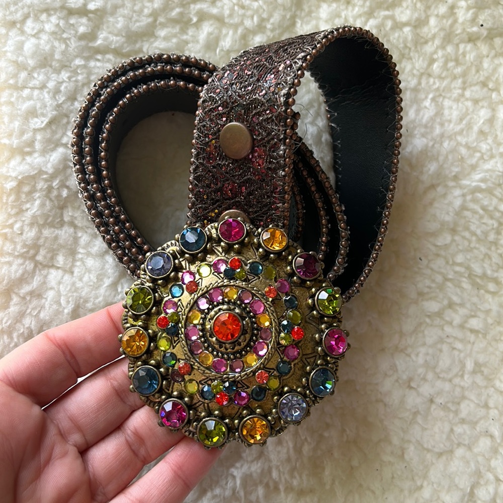 Belt buckle